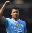  Foto: Justin Setterfield/Getty Images - Legenda: Rodri retorna aos treinos no City / Jogada10