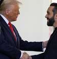 O presidente Donald Trump (esq.) recebe o presidente de El Salvador, Nayib Bukele, na Casa Branca, em Washington. 14 de abril de 2025.  Foto: AP - Alex Brandon / RFI