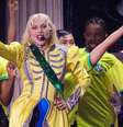 Cantora Lady Gaga se apresenta em show para cerca de 2,1 milhões de pessoas na praia de Copacabana, no Rio de Janeiro  Foto: Brazilnews / Purepeople