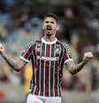 -  Foto: Lucas Merçon/Fluminense - Legenda: Everaldo marcou, nos acréscimos, o segundo gol da vitória do Fluminense sobre o Sport / Jogada10