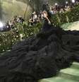 A cantora Cardi B nas escadarias do Met Gala em 2024  Foto: Evan Agostini/Invision/AP - Evan Agostini / RFI