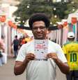 O escritor Wesley Barbosa na Flipoços, em Poços de Caldas (MG), onde foi ironizado ao usar o termo “neomarginal”.  Foto: Matheus Soares