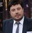 Ex-amigos, Victor Sarro expõe treta com Danilo Gentili: 'Esclarecer como homem'  Foto: Reprodução/Youtube e Reprodução/SBT / Contigo