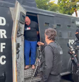 O traficante Celsinho da Vila Vintém foi preso em uma operação nesta quinta-feira, 8  Foto: Divulgação/Polícia Civil do Rio de Janeiro
