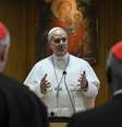 Como Francisco e Bento XVI antes dele, o papa Leão XIV inicia seu pontificado com um desafio de peso: sanear as finanças do Vaticano (imagem ilustrativa,10 de maio de 2025).  Foto: AP / RFI
