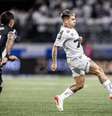  Foto: Raul Baretta/Santos FC - Legenda: Santos ainda não venceu sob o comando de Cléber Xavier / Jogada10