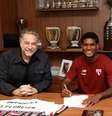 Foto: Rubens Chiri/São Paulo FC - Legenda: Lucas Ferreira estendeu seu vínculo por mais quatro temporadas / Jogada10
