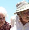 Lucía Topolansky esteve ao lado do marido, José Mujica, até seu último dia de vida  Foto: AFP / BBC News Brasil