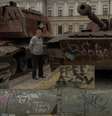 Equipamento russo destruído em exposição em Kiev, 14 de maio de 2025.  Foto: AFP - ROMAN PILIPEY / RFI