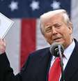 O presidente americano Donald Trump começa a enfrentar consequências adversas das suas políticas em diversas partes do mundo  Foto: Getty Images / BBC News Brasil