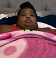 Latonya Pottain em foto pela campanha de ajuda  Foto: Reprodução