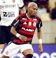  Foto: Adriano Fontes/Flamengo - Legenda: Lorran em ação pelo Flamengo contra o Botafogo-PB / Jogada10