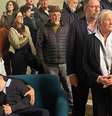 Parentes e amigos do fotógrafo Sebastião Salgado reunidos na Basílica Sacré-Coeur de Reims, na abertura privada da exposição de Rodrigo Salgado, filho de Lélia e Sebastião Salgado. Em Reims. Em 24 de maio de 2025. O fotógrafo Sebastião Salgado morreu na sexta-feira 23, em Paris.  Foto: © Sarah Laurence Heymann / RFI