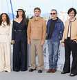 Alice Carvalho, Maria Fernanda Cândido, Wagner Moura, Kleber Mendonça Filho e Gabriel Leone  Foto: Andreas Rentz/Getty Images
