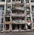 Um edifício residencial fica danificado após um ataque aéreo russo em 25 de maio de 2025 em Kiev, Ucrânia  Foto: Global Images Ukraine /Colaborador/Getty Images