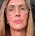 Jornalista Janine Borba, ex-âncora da Record, compartilhou nas redes sociais um relato sobre uma tentativa de golpe que sofreu neste sábado, 24  Foto: Reprodução/Instagram