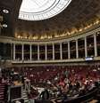 Assembleia Nacional Francesa nesta terça-feira (27) antes do início da votação da lei que cria o direito à ajuda para morrer.  Foto: © Stéphane de Sakutin / AFP / RFI