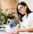 A redação da Fuvest traz mudanças para o exame desse ano  Foto: Inside Creative House | Shutterstock / Portal EdiCase