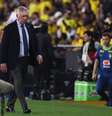 Carlo Ancelotti na partida entre Brasil e Equador, pelas Eliminatórias da Copa de 2026  Foto: Franklin Jacome/Getty Images