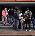 População deixa residências após forte terremoto em Bogotá neste domingo  Foto: ANSA / Ansa - Brasil