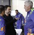  Foto: Rafael Ribeiro - Legenda: Ancelotti recebe visita de Arthur Elias no CT Joaquim Grava / Jogada10