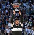 Alcaraz celebra bi em Roland Garros  Foto: Daniel Kopatsch/Getty Images