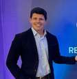 Rodrigo Garavini é o reforço da TV de Ratinho para o jornalismo ao vivo de fim de tarde  Foto: Reprodução