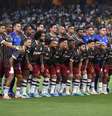 Jogadores do Fluminense juntos antes de final contra o Manchester City  Foto: Lars Baron/FIFA/Getty Images