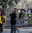 Bombeiros atuam em área atingida por bombardeio israelense em Teerã  Foto: DW / Deutsche Welle