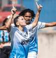  Foto: Giovani Leonel / Real Brasília - Legenda: Real Brasília faz 2 a 0 sobre o Grêmio. Resultado praticamente livra o time brasiliense do rebaixamento no Brasileirão / Jogada10