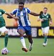 Estevão em ação no jogo entre Palmeiras e Porto  Foto: Photo Agency/Getty Images