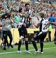 Jogadores do Botafogo comemoram gol  Foto: Buda Mendes/Getty Images