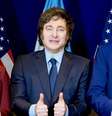 O relatório da Reuters aponta que a população desconfia cada vez mais de fontes de informação tradicionais, em um movimento que contribuiu para a chegada ao poder de líderes populistas, como os presidentes da Argentina, Javier Milei, e dos Estados Unidos, Donald Trump (imagem ilustrativa).  Foto: AFP - HANDOUT / RFI