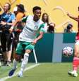  Foto: Cesar Greco/Palmeiras - Legenda: Estêvão em ação pelo Palmeiras contra o Al Ahly / Jogada10