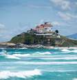 Saquarema, no litoral fluminense, recebe etapa do campeonato mundial de surfe  Foto: Thiago Diz/WSL / Thiago Diz/WSL