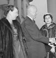 Em dezembro de 1954, durante o governo Eisenhower, o Xá do Irã e sua esposa, a Rainha Soraya, visitaram a Casa Branca  Foto: Bettmann/Getty Images / BBC News Brasil