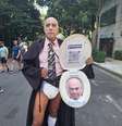 Em protesto ao STF, homem se fantasia de Alexandre de Moraes para ato de Bolsonaro em SP: 'Suprema tribo'  Foto: Maria Luiza Valeriano/Redação Terra