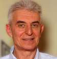 Após um grave acidente, o médico Pier Piccioni se deparou com um mundo que não reconhecia  Foto: Getty Images / BBC News Brasil