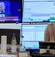 Investidores estão mirando a Europa num momento em que a política comercial de Donald Trump causa incerteza  Foto: DW / Deutsche Welle