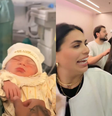 Neymar apresenta a filha para família e amigos  Foto: Reprodução/Instagram/@brunabiancardi