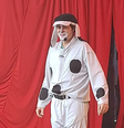 Felipe Dylon interpreta cachorro no musical 'Os Saltimbancos'  Foto: Reprodução/Instagram/@marialuciapriolli