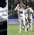 Chuteira com o nome dos filhos de Neymar | Neymar em campo, usando a chuteira  Foto:  @raulbaretta_photo / Santos FC