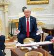 Donald Trump durante reunião com o secretário-geral da Otan, Mark Rutte (esq.) na Casa Branca, em 14 de julho de 2025.  Foto: © Nathan Howard / Reuters / RFI