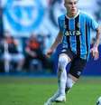  Foto: Lucas Uebel / Grêmio FBPA - Legenda: Igor Sereote tem chances de reestrear na temporada pelo Grêmio depois da volta dos compromissos / Jogada10