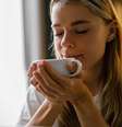 Faça essas bebidas para acolher suas boas vibrações  Foto: Shutterstock / João Bidu