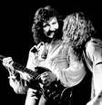 Tony Iommi e Ozzy Osbourne com o Black Sabbath, 1978  Foto: Gus Stewart / Redferns / Rolling Stone Brasil