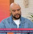 Gominho, apresentador e comunicador, emocionado no Mais Você  Foto: Reprodução | Globoplay