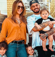 Virginia Fonseca e Zé Felipe com os filhos  Foto: Reprodução/Instagram/@zefelipe