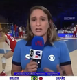 Julia Guimarães passou susto durante partida de vôlei na Liga das Nações  Foto: Reprodução/sportv