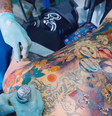 MC Daniel fez uma tatuagem sob efeito de anestesia geral em 2024  Foto: Reprodução/Instagram